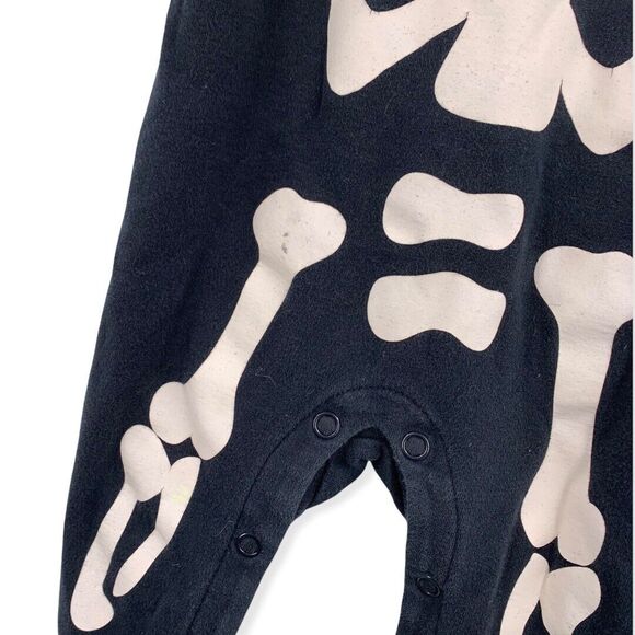 Skeleton Halloween One Piece Coverall 6 Month - Picture 2 of 5